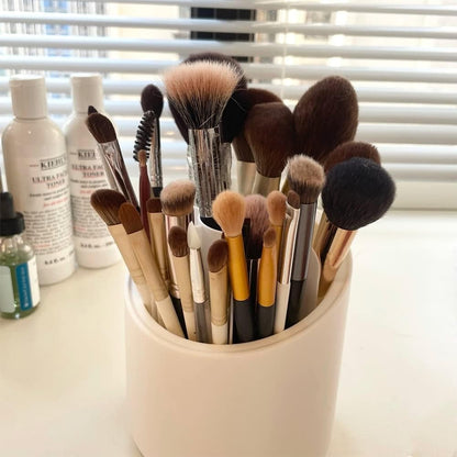Rotating Makeup Brush Holder – Waterproof, 7 Slots